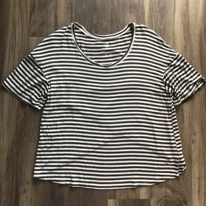 Barre3 Short Sleeve Tee Crossback Olive and Cream